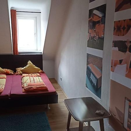 Retrowohnung Im Herzen Von Štýrský Hradec Exteriér fotografie